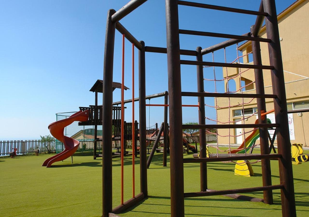 La Pace Village Residence Club トロペーア エクステリア 写真